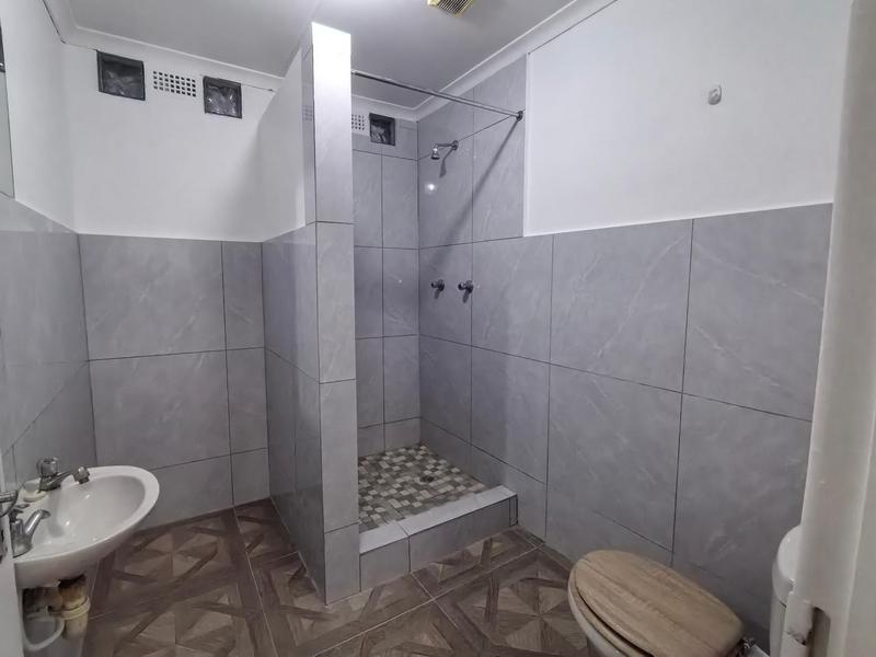 To Let 0 Bedroom Property for Rent in Gleemoor Western Cape
